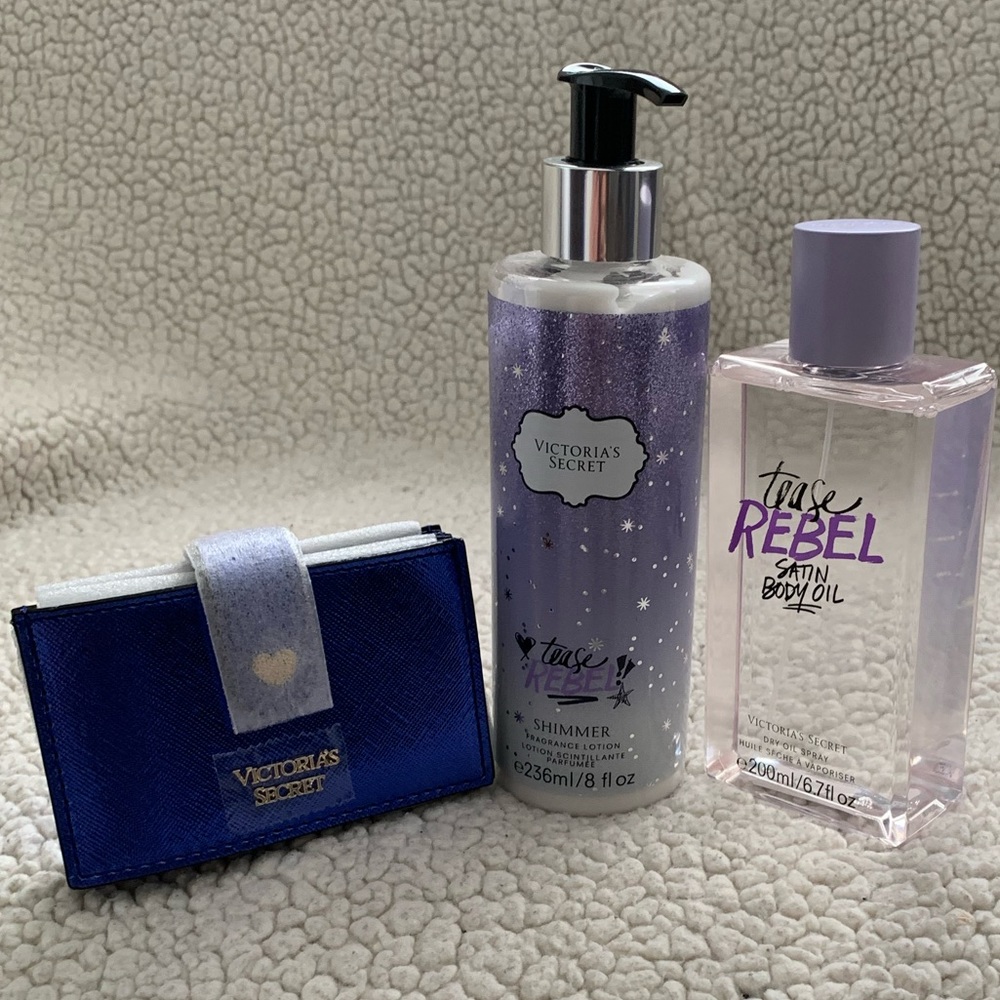 Bundle VS beauty and accessory